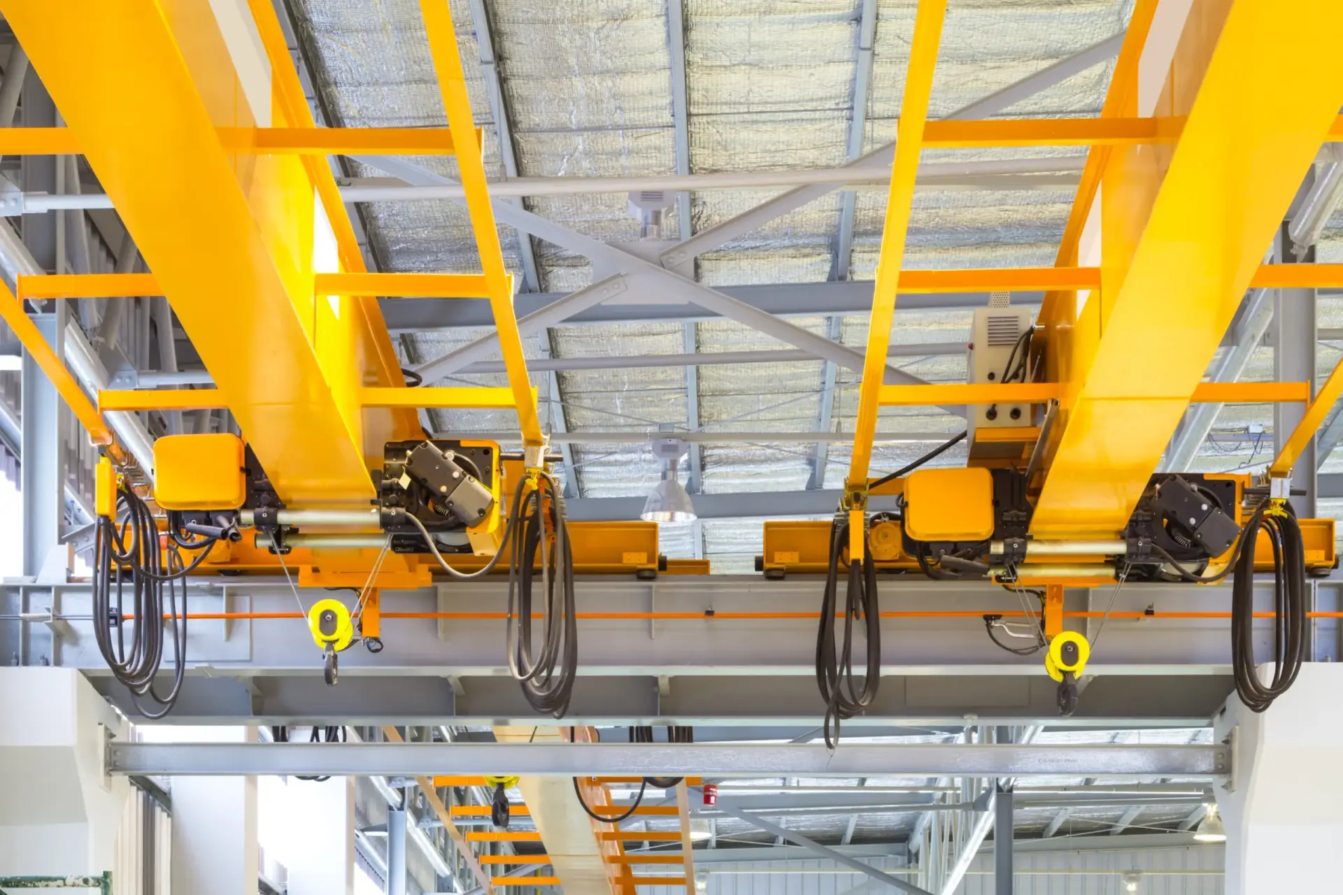 Visible Wire Rope or Chain Damage